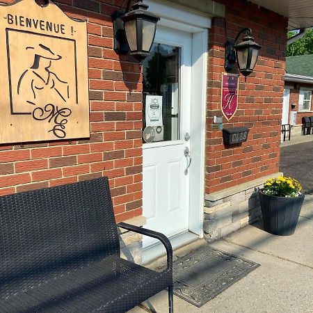 Motel Exquise Coaticook Exteriér fotografie