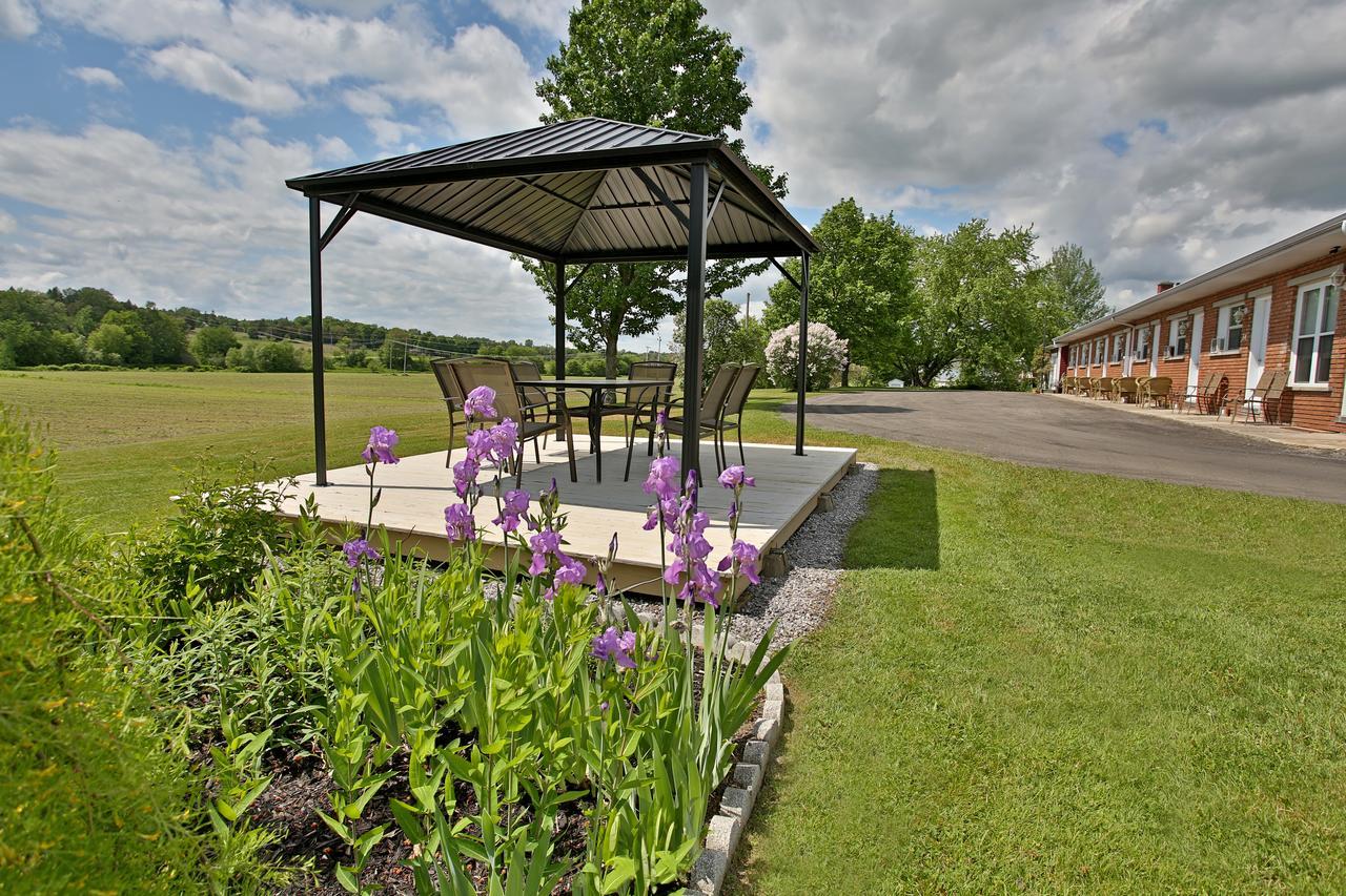 Motel Exquise Coaticook Exteriér fotografie